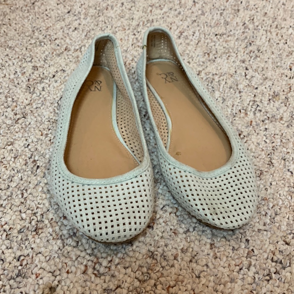 NY&Company flats